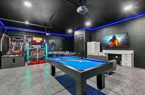 Rancho Santana House | CANCUN: EPIC GAME ROOM, NEAR COACHELLA FESTIVAL!