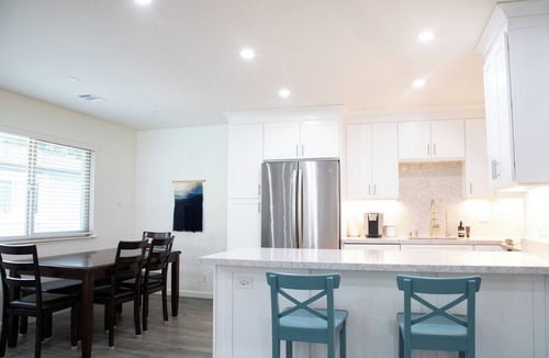 Aptos Condo | Capitola 31+ Day Stay 3 Bed 1.5 Bath Steps to New Brighton Beach
