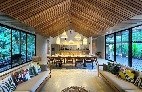 Chiguata House | Caribbean Courtyard | Luxury Jungle Villa w Pool