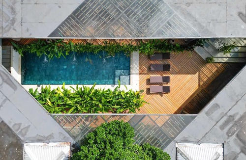 Chiguata House | Caribbean Courtyard | Luxury Jungle Villa w Pool