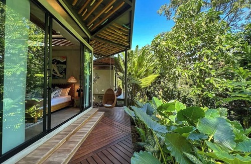 Chiguata House | Caribbean Courtyard | Luxury Jungle Villa w Pool