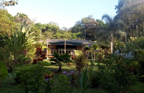 Ojochal House | Caribbean wooden house with swimming pool