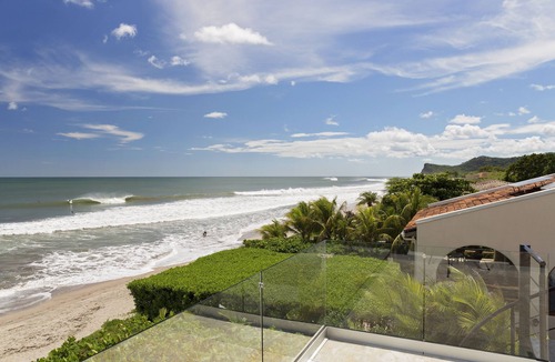 Playa Colorado House | Casa Almendra - On Playa Colorado