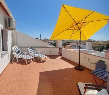 Povoa de Sao Miguel Apartment | Casa Amarela - Praias Alqueva
