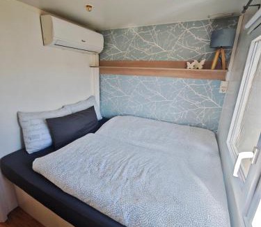 Poco Barreto House | Casa Amarela-Tiny House with fantastic view-pool and close to the beaches