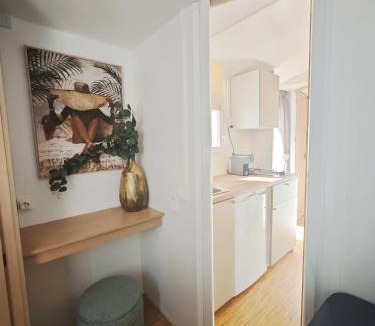Poco Barreto House | Casa Amarela-Tiny House with fantastic view-pool and close to the beaches