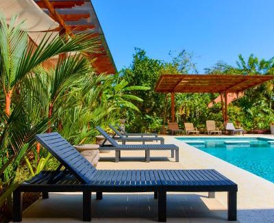 Puerto Viejo de Talamanca Hotel | Casa Blossom - Beach Paradise Retreat, Fully Equipped, Holiday Home