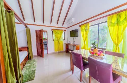Puerto Viejo de Talamanca Hotel | Casa Blossom - Beach Paradise Retreat, Fully Equipped, Holiday Home