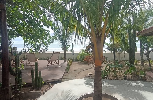 Popoyo Villa | Casa Brisas de Popoyo Yoga Surf house right in front of the Ocean