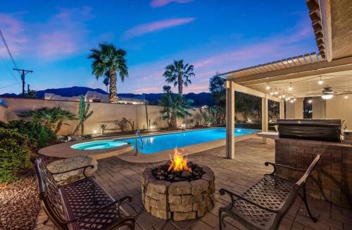 La Quinta Cove Villa | Casa Carranza Hideaway - Pool and Spa, Mountain Views