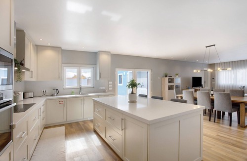 Atalaia House | Casa D'Avó - 3BR Family Home Near Silver Coast Beaches