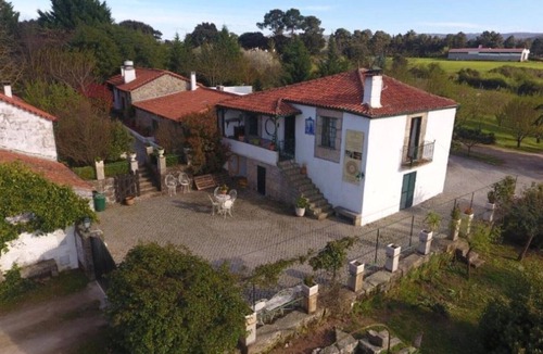 Celorico da Beira House | Casa D'Avó: Mountain View, Wi-Fi and Air Conditioning