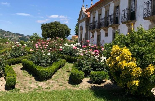 Pico House | Casa da Agrela