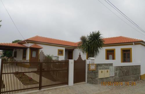 Espinho Ski Chalet | Casa da Avó, campo praia a 2 kms do mar