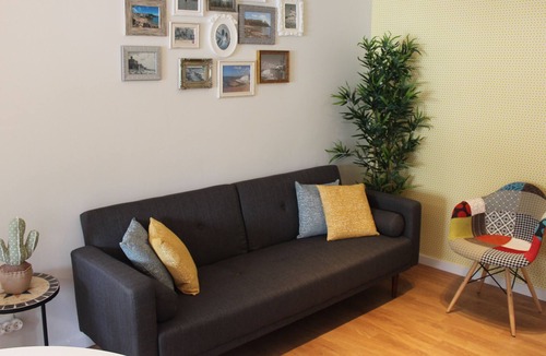 Estoril Apartment | Casa da Azarujinha