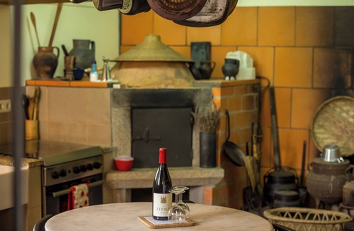 Barro House | Casa da Eva at Terrus Winery