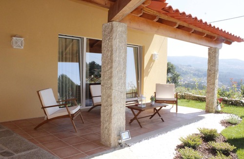 Macieira de Cambra Apartment | Casa da Nininha - T1 Bordeaux