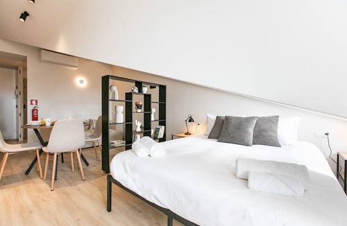 Sande Sao Lourenco Apartment | Casa da Vanguarda by Sé Apartments