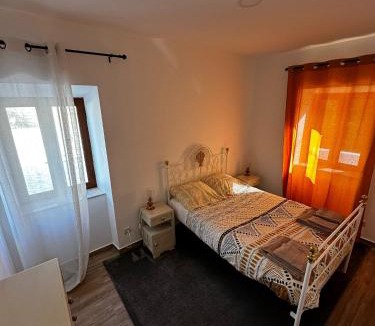 Ourem House | Casa das Sapinhas (Ourém/Fátima)