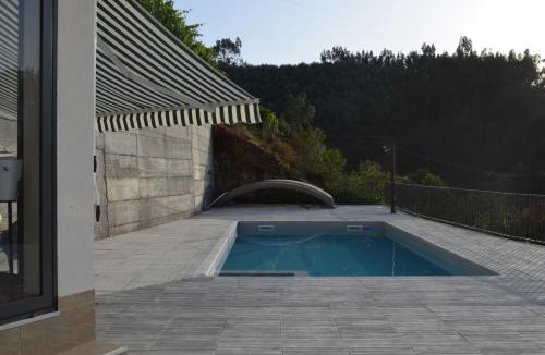 Vila Nova de Poiares House | Casa de Campo de SOUTELO