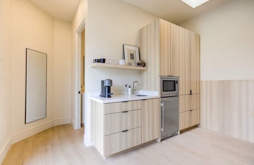 Santa Barbara Apartment | Casa De La Vina Studio 9