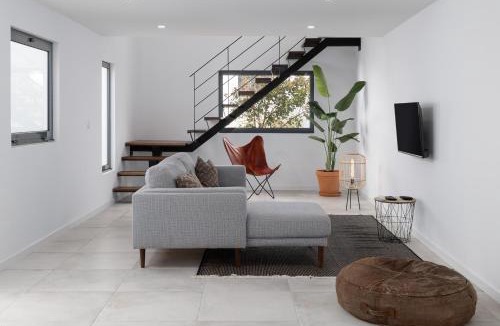 Sao Miguel do Rio Torto House | Casa de São Pedro - Bright Modern Loft in PDL