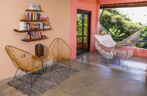 San Juan del Sur House | Casa Del Arte - rooms with private and shared bathrooms
