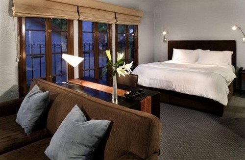 West Beach House | Casa Del Mar Inn