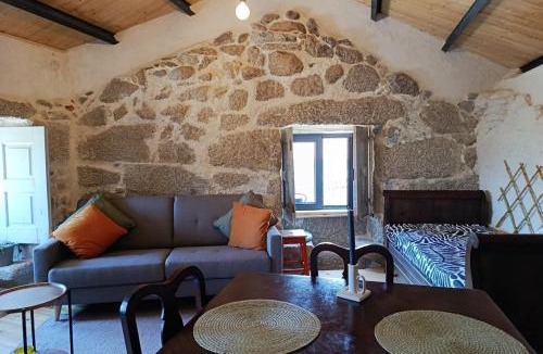 Meada House | Casa do Casal - nature & village, AL