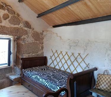 Meada House | Casa do Casal - nature & village, AL