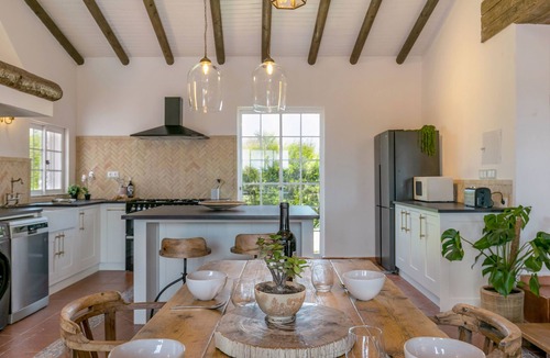 Aljezur Villa | Casa do Celeiro - Rustic charm with all the comfort for a great holiday!