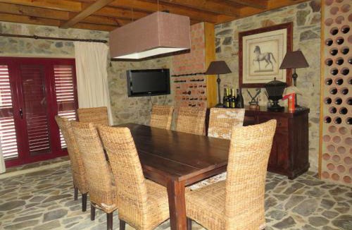 Montes da Senhora House | Casa do Chão Redondo