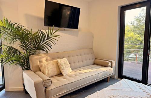 Santa Comba Dao House | Casa do Rio by Hostiva