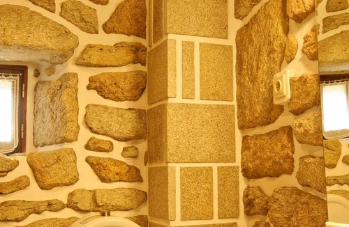 Oliveira de Frades House | Casa dos Padres: rest in the village