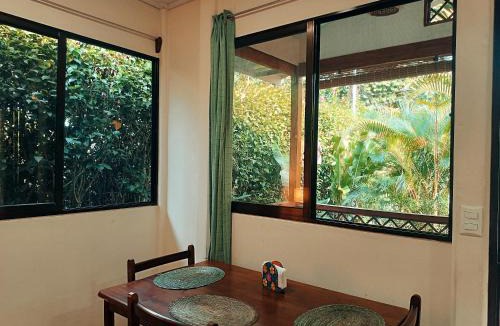 Cahuita Apartment | Casa Farolito Rodeada de naturaleza y paz
