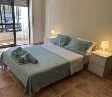 Seixal House | Casa Flores
