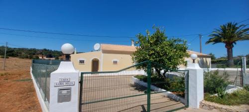 Monte Raposo House | Casa Lima Reis