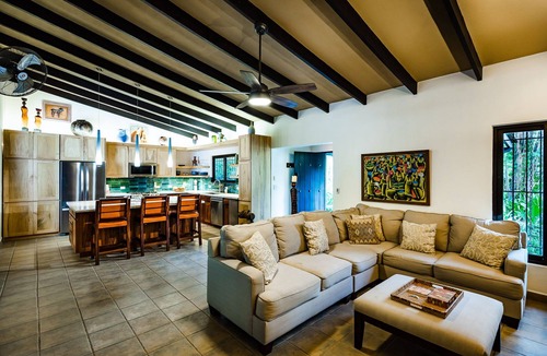 Palm Beach Estates House | Casa Lirica 4-Bedroom Home w/Salt Water Pool @ Playa Grande Beach