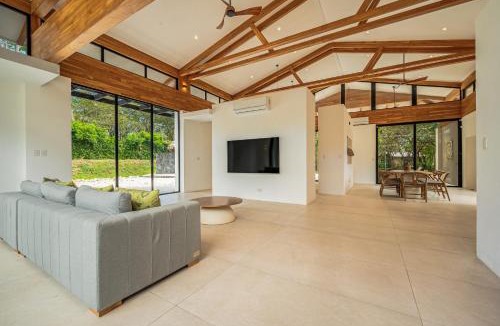 Brasilito House | Casa Los Amigos
