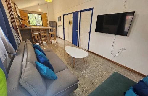 Santa Lucia House | Casa Mandala, un oasis fresco en la calurosa selva de Tortuguero con wifi y aire