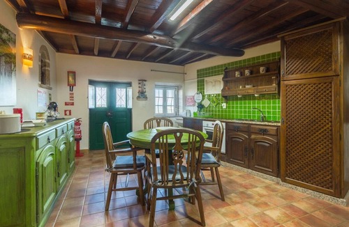 Monsanto House | Casa Mont'Santo with Balcony & Terrace