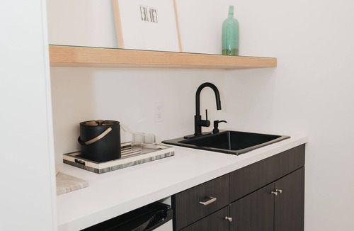 Uptown Design District Hotel | Casa Palma Hotel & Bungalows