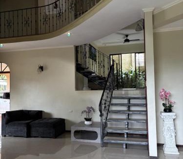 Daniel Flores House | Casa Terra Sur