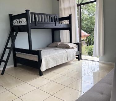 Daniel Flores House | Casa Terra Sur