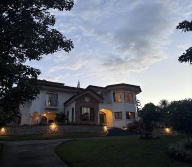 Daniel Flores House | Casa Terra Sur
