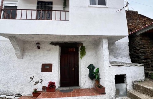 Balocas House | Casa Triângulo