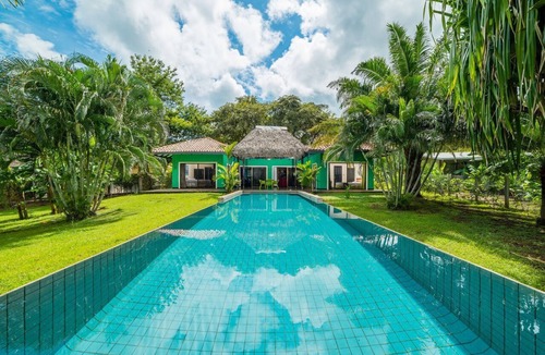 Tamarindo House | Casa Verde Tamarindo