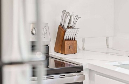 West Beach Apartment | Casa Yano Apartment 5 - Coastal Comfort