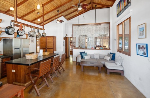 San Juan del Sur Villa | Casa Yosi, Beach Front Villa