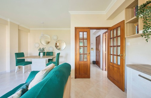 Odivelas Condo | CasaFernandes 15 | Premium Stay Metro - Lisbon